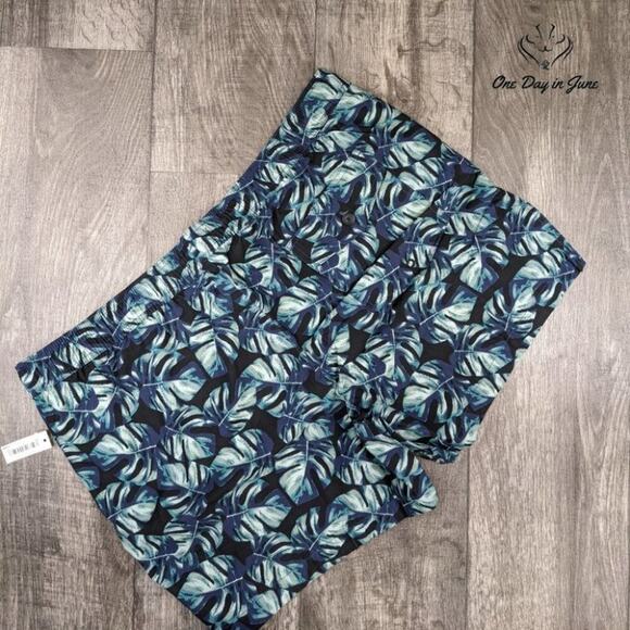 Goodthreads Standard 5 Inch Inseam Swim Trunk Size XXL - Picture 4 of 4